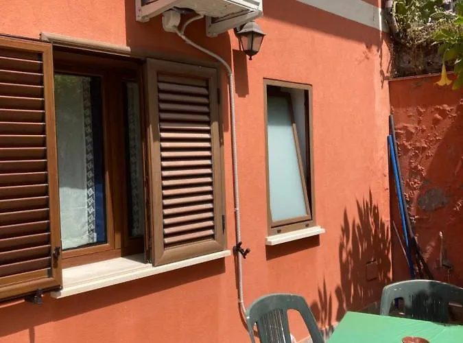 Stanza Luna Apartment *