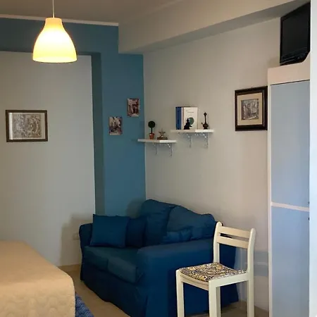 Stanza Luna Appartement *